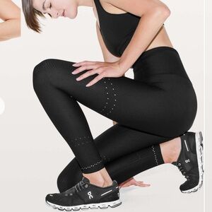 Lululemon Zoned In Tight *27"